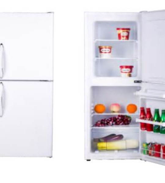 Réfrigérateur solaire à congélateur supérieur 108L